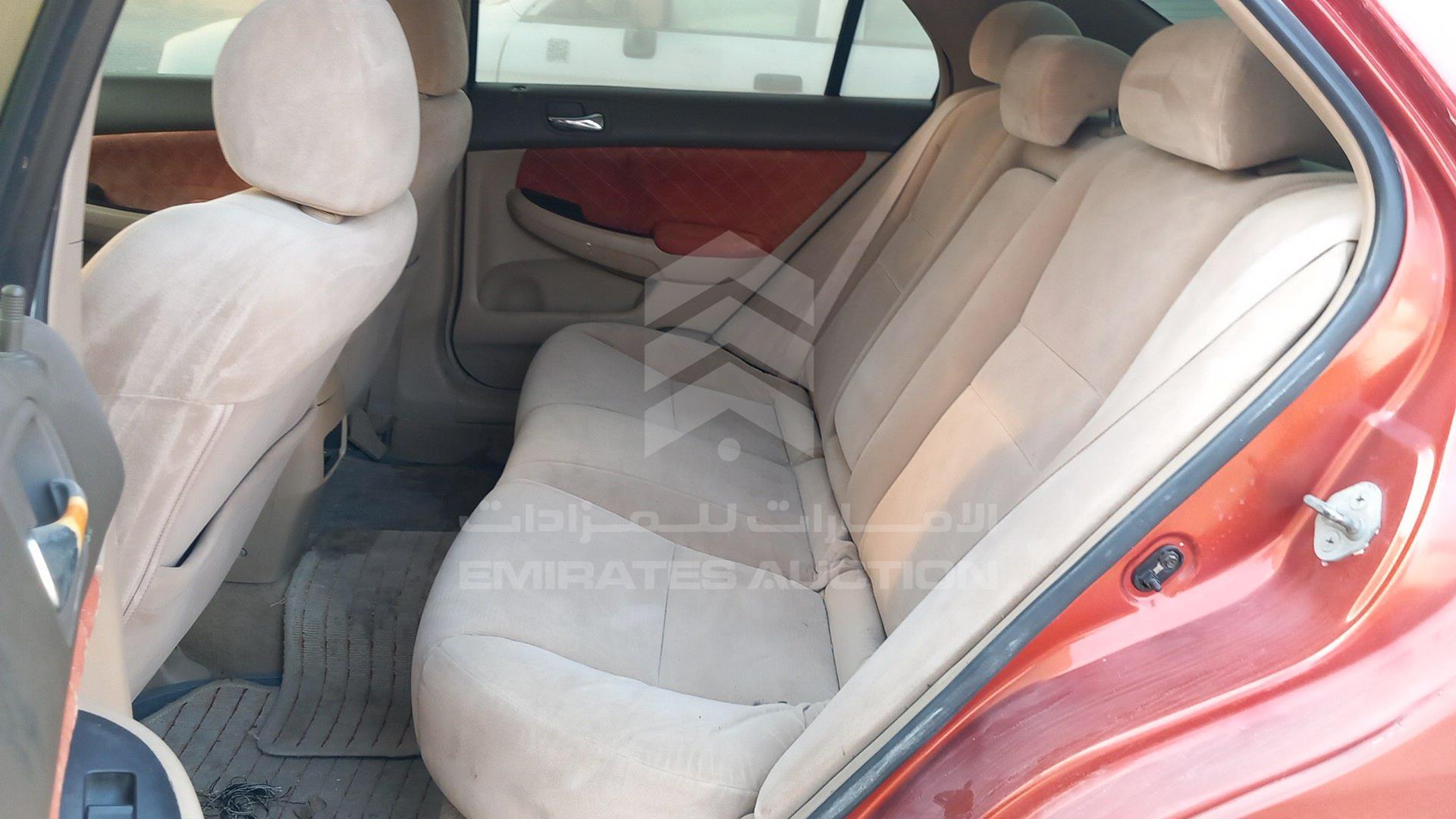 2006 HONDA ACCORD VIN: JHMCM56526C404585