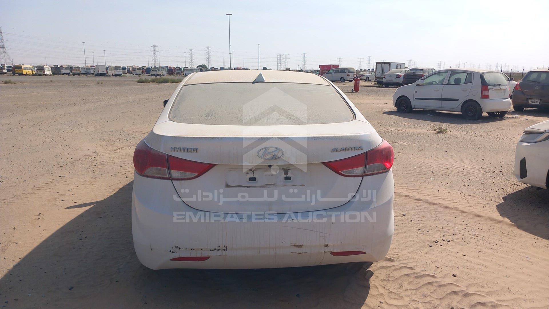 2014 HYUNDAI ELANTRA VIN: KMHDG41E3EU924118