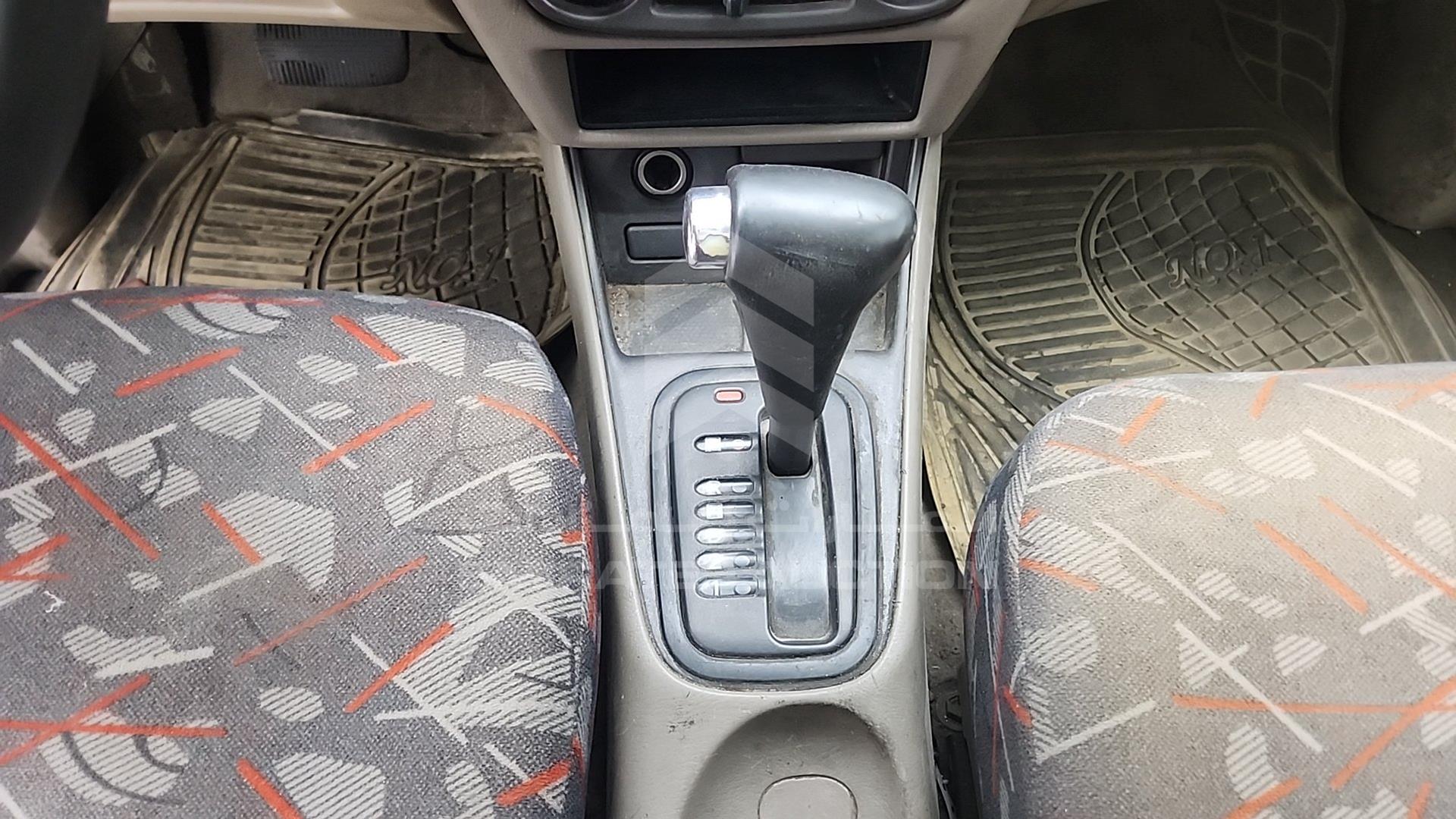 2005 NISSAN SUNNY VIN: JN1FN61C65W502848