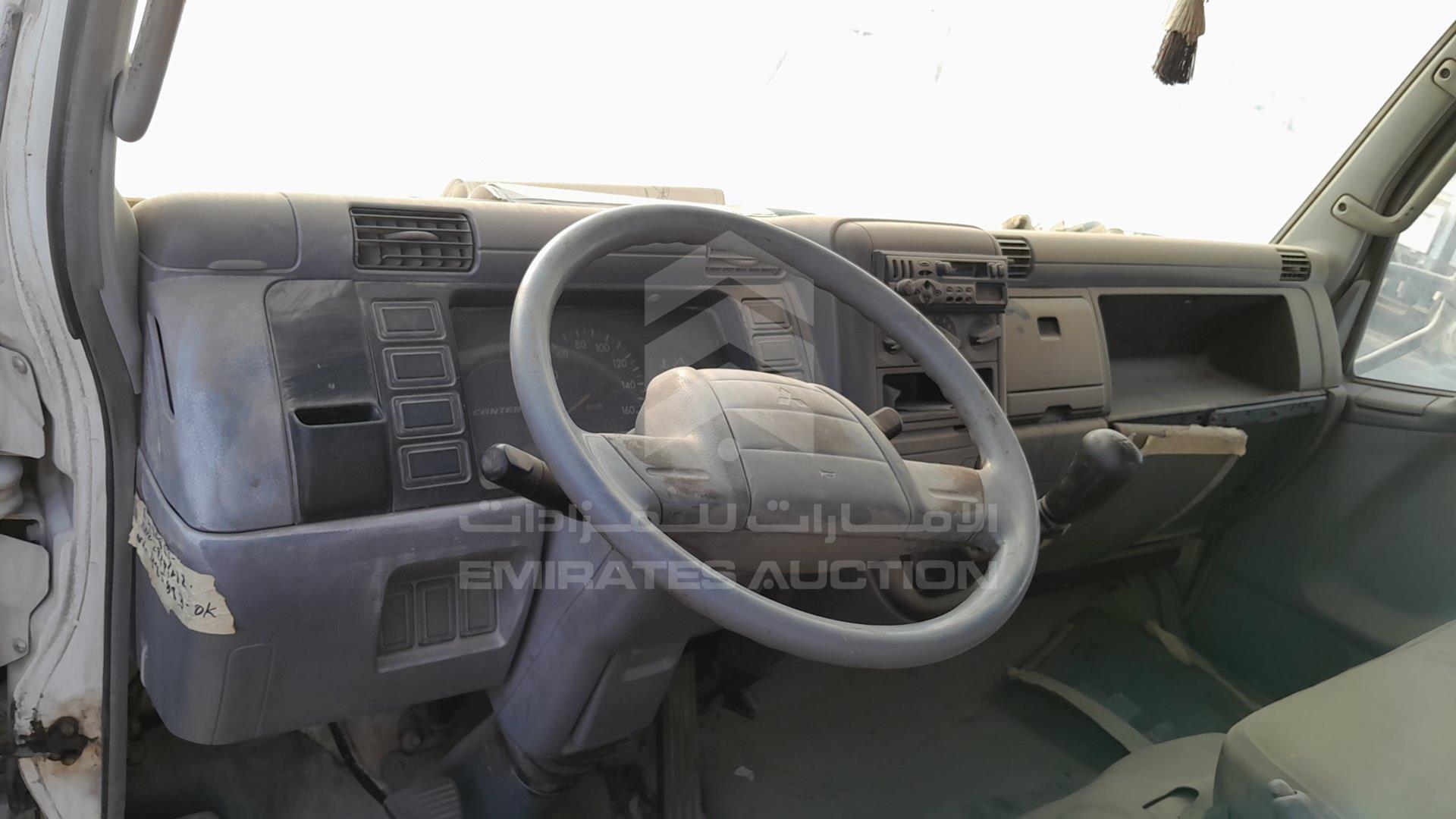 2005 MITSUBISHI CANTER VIN: JL7BCE1J15K005372