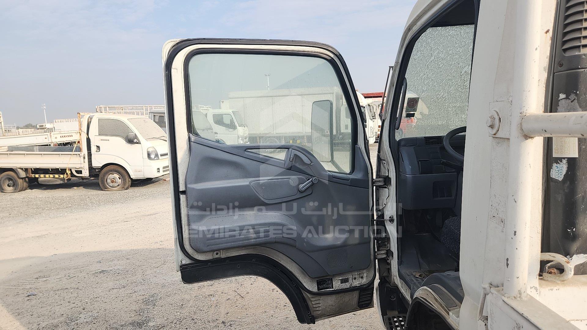 2006 MITSUBISHI CANTER VIN: JL7BCE1JX6K017070