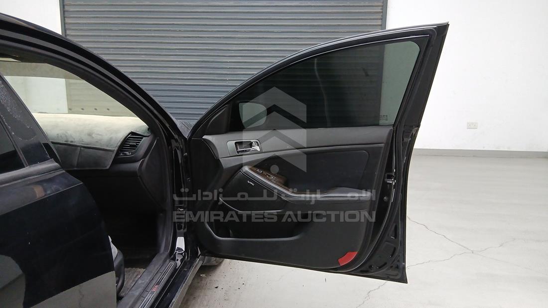 2013 Kia Optima — Front Right Door — Photo 34