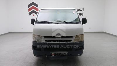 تويوتا هايس 2005