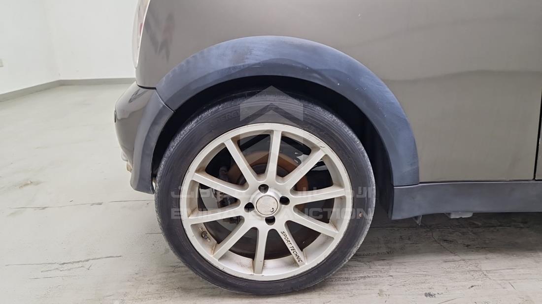 2006 Mini Cooper — Rear Right Tyre — Photo 18