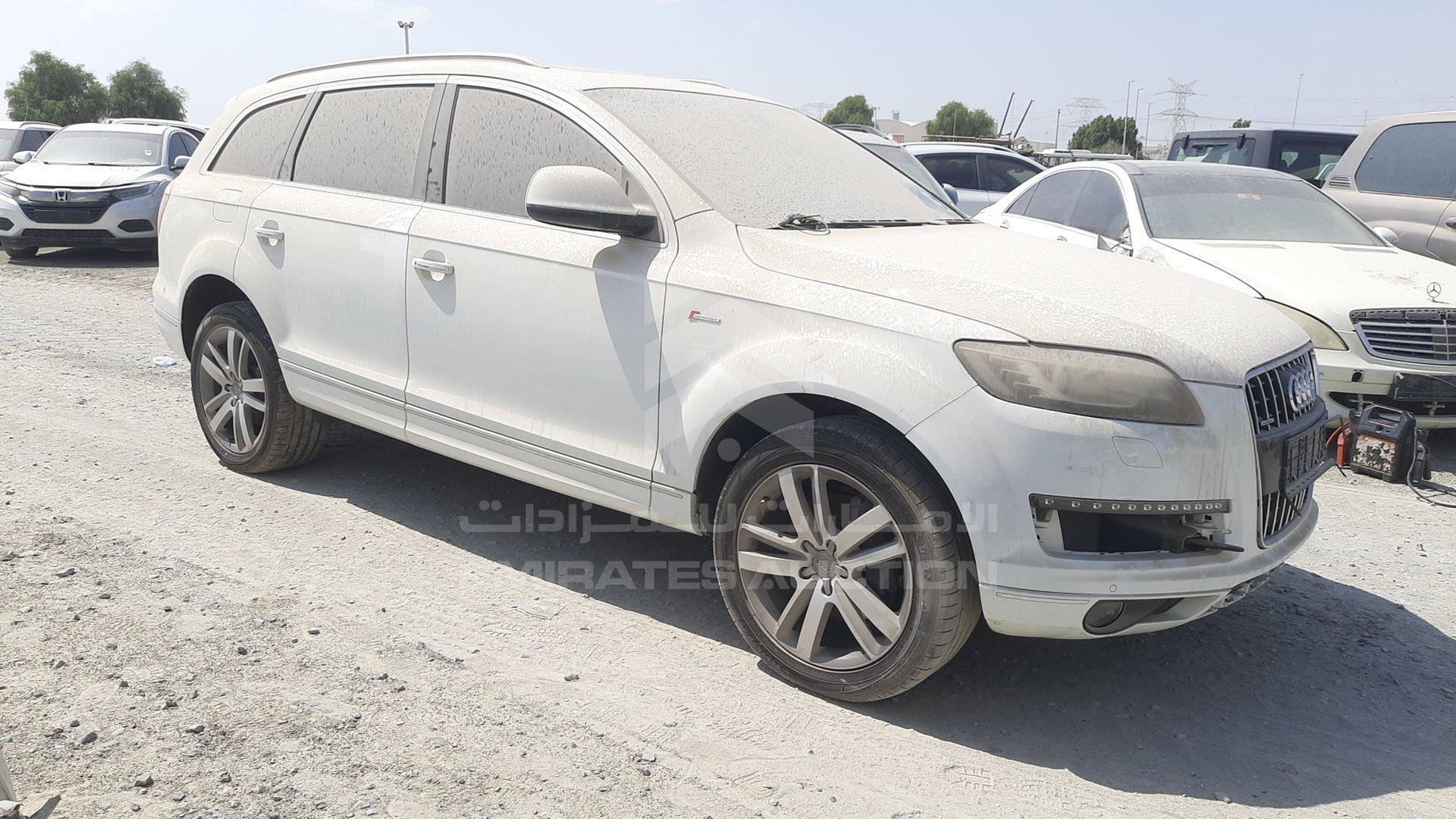 2014 AUDI Q7 VIN: WA1AGDFE1ED000920