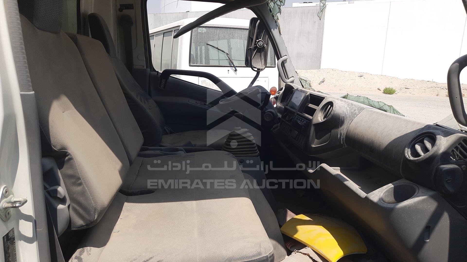 2022 HINO 300 VIN: JHHUCN1F3NK042504