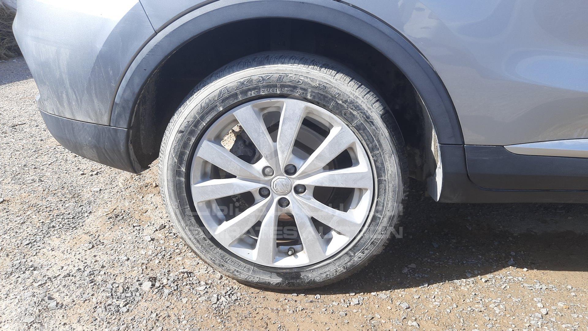 2022 MG ZS VIN: LSJW74U31NZ090343