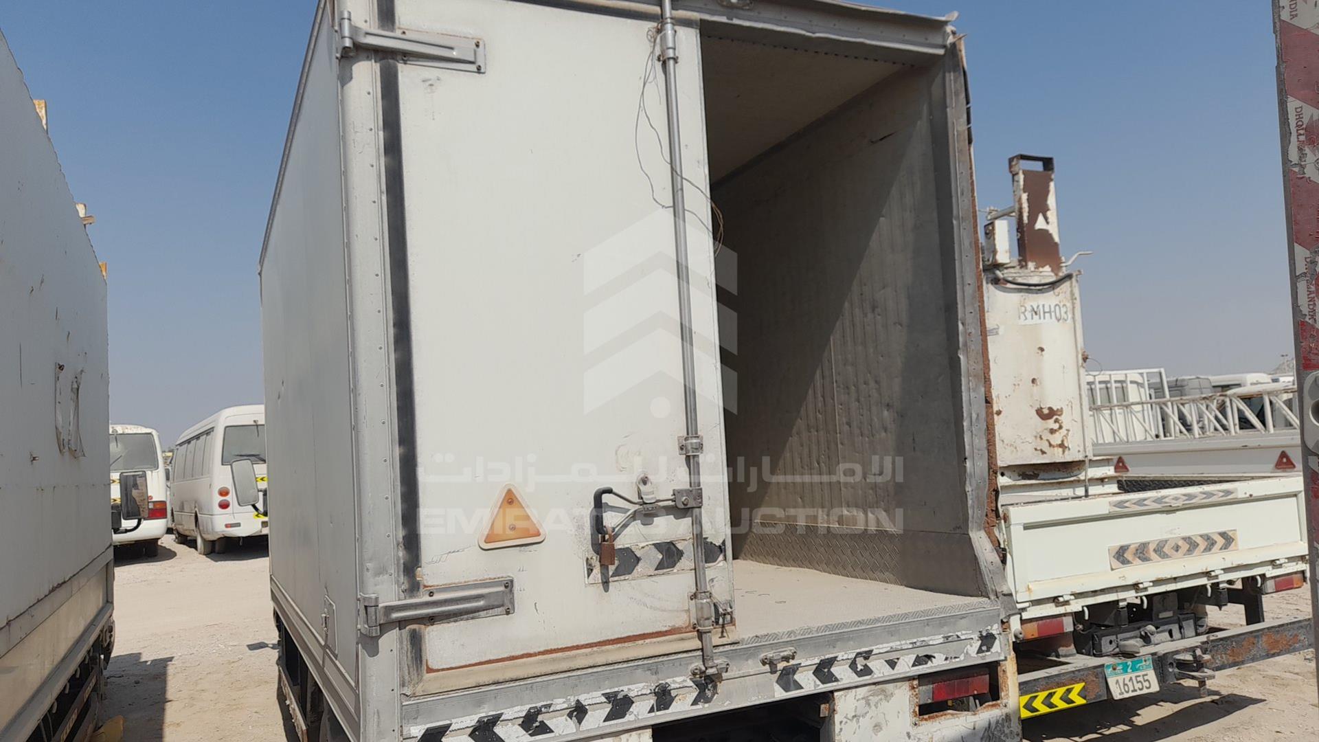 2007 MITSUBISHI CANTER VIN: JL6BCE6J57K022031