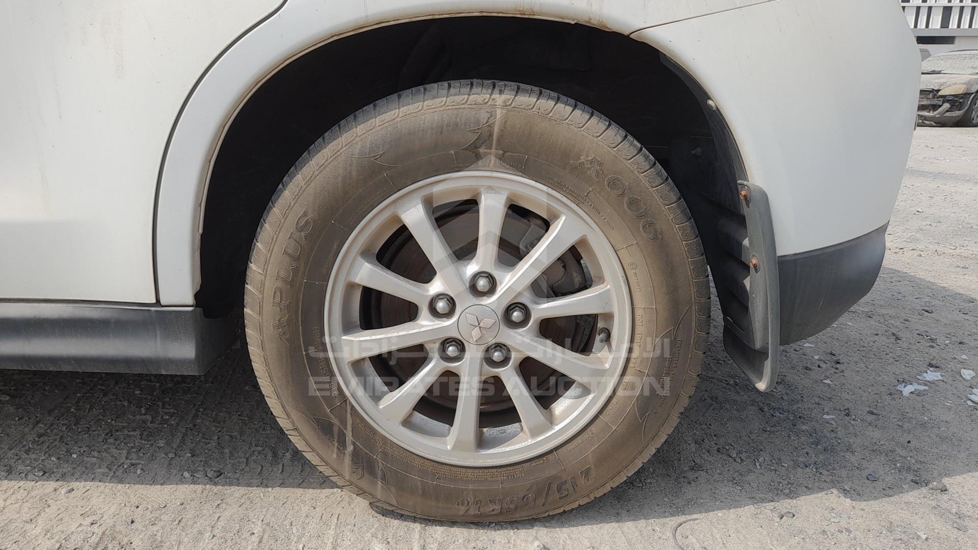 2013 MITSUBISHI ASX VIN: 4P3XTGA2WDE805501