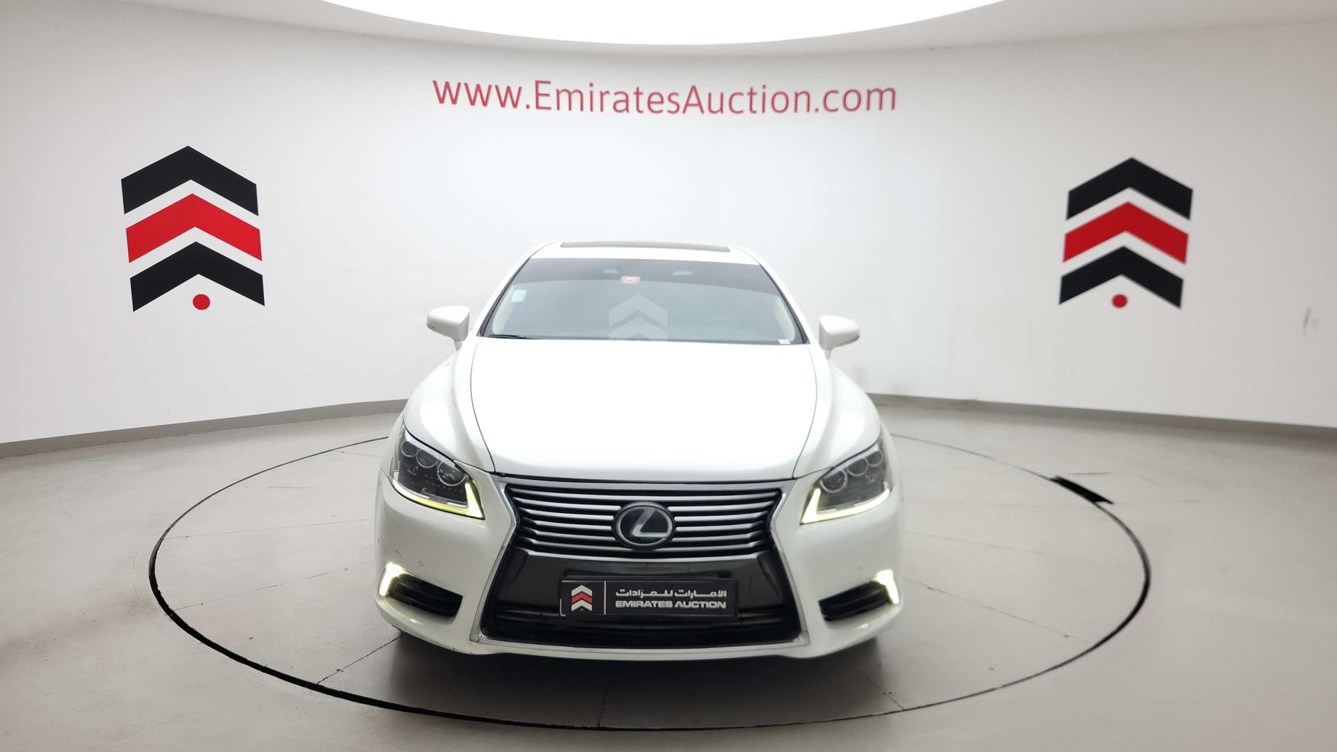 2014 LEXUS LS 460 L VIN: JTHGL46F8E5050906