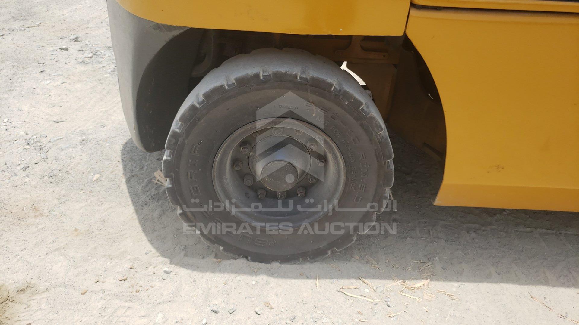 2010 CATERPILLAR DP30NT VIN: T14E11735