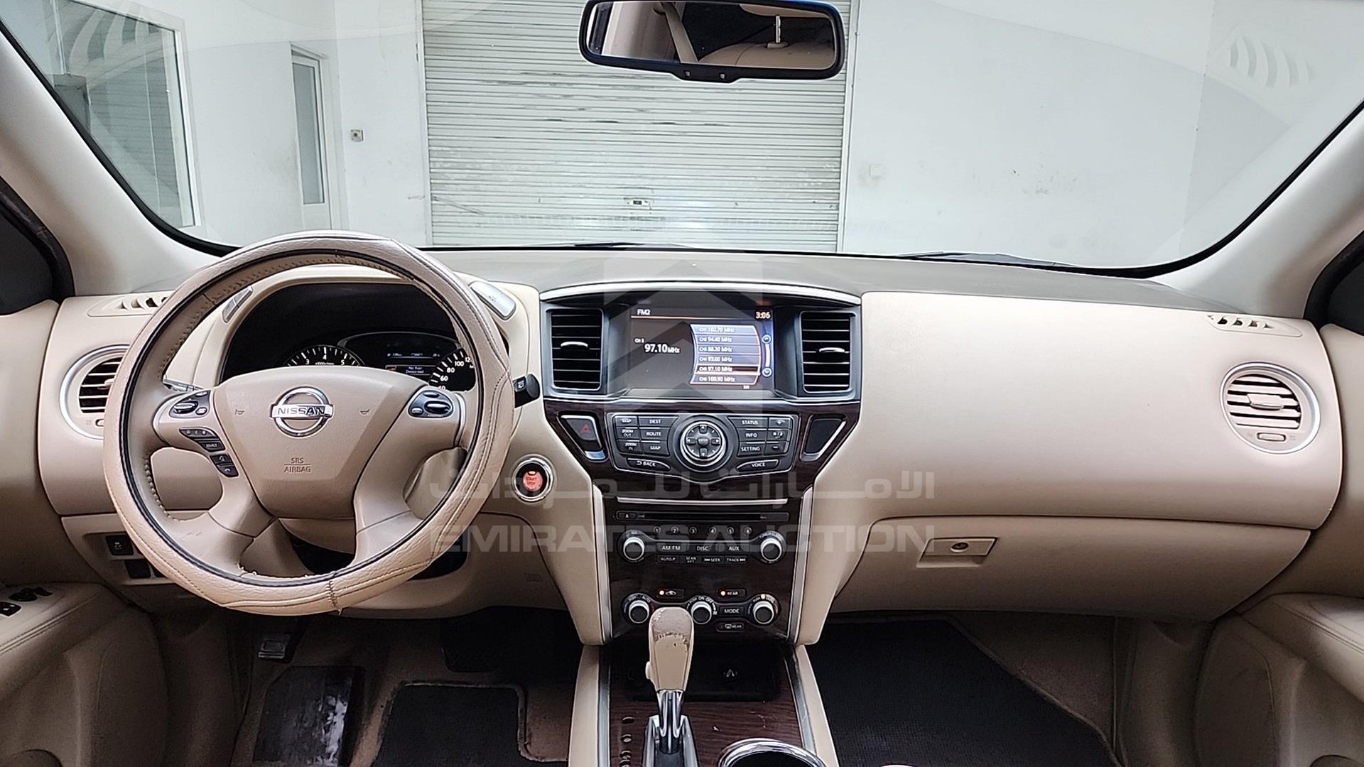 2015 NISSAN PATHFINDER VIN: 5N1AR2M52FC629449