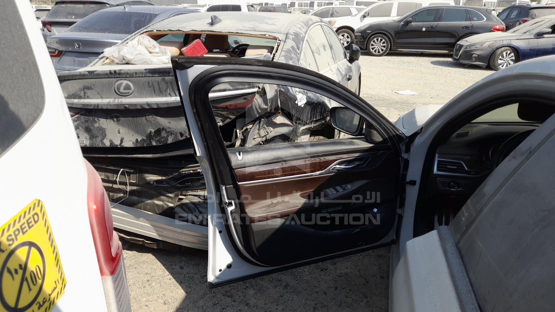 2018 BMW 740 LI VIN: WBA7E2105JG414083