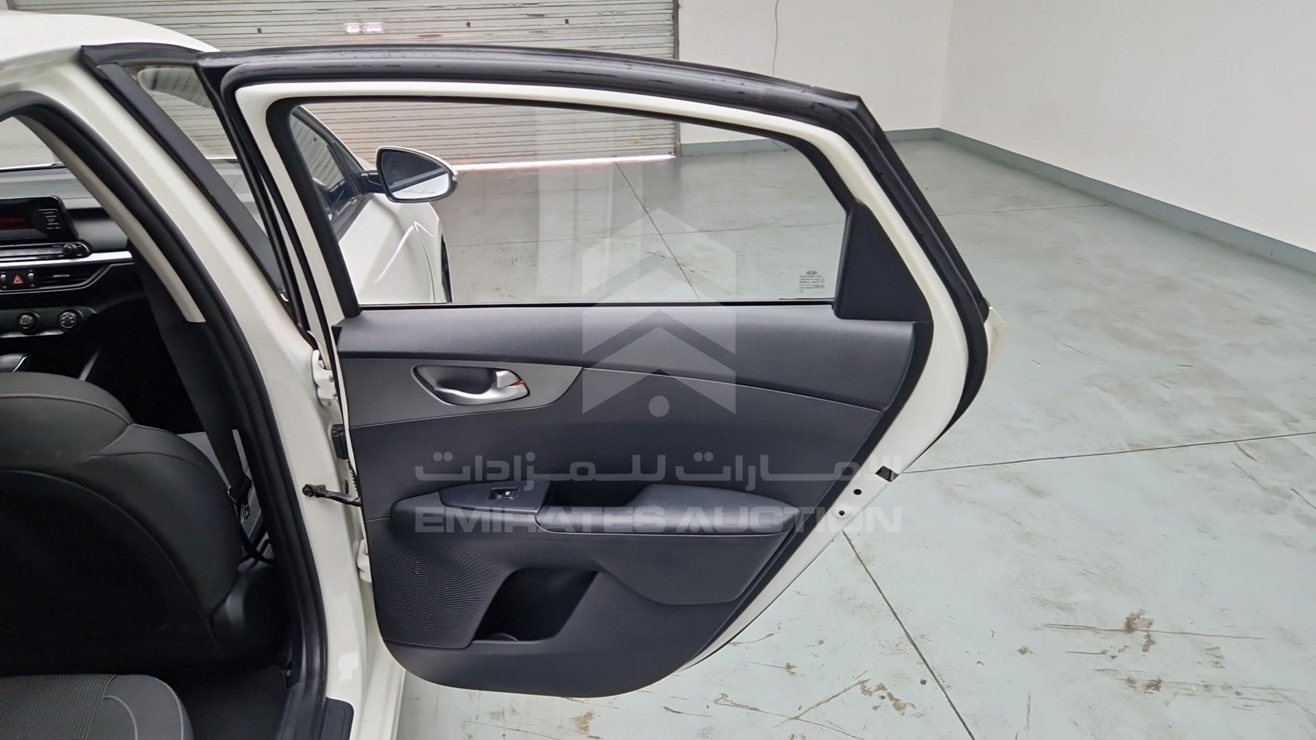 2020 KIA CERATO VIN: KNAF24166L5856938