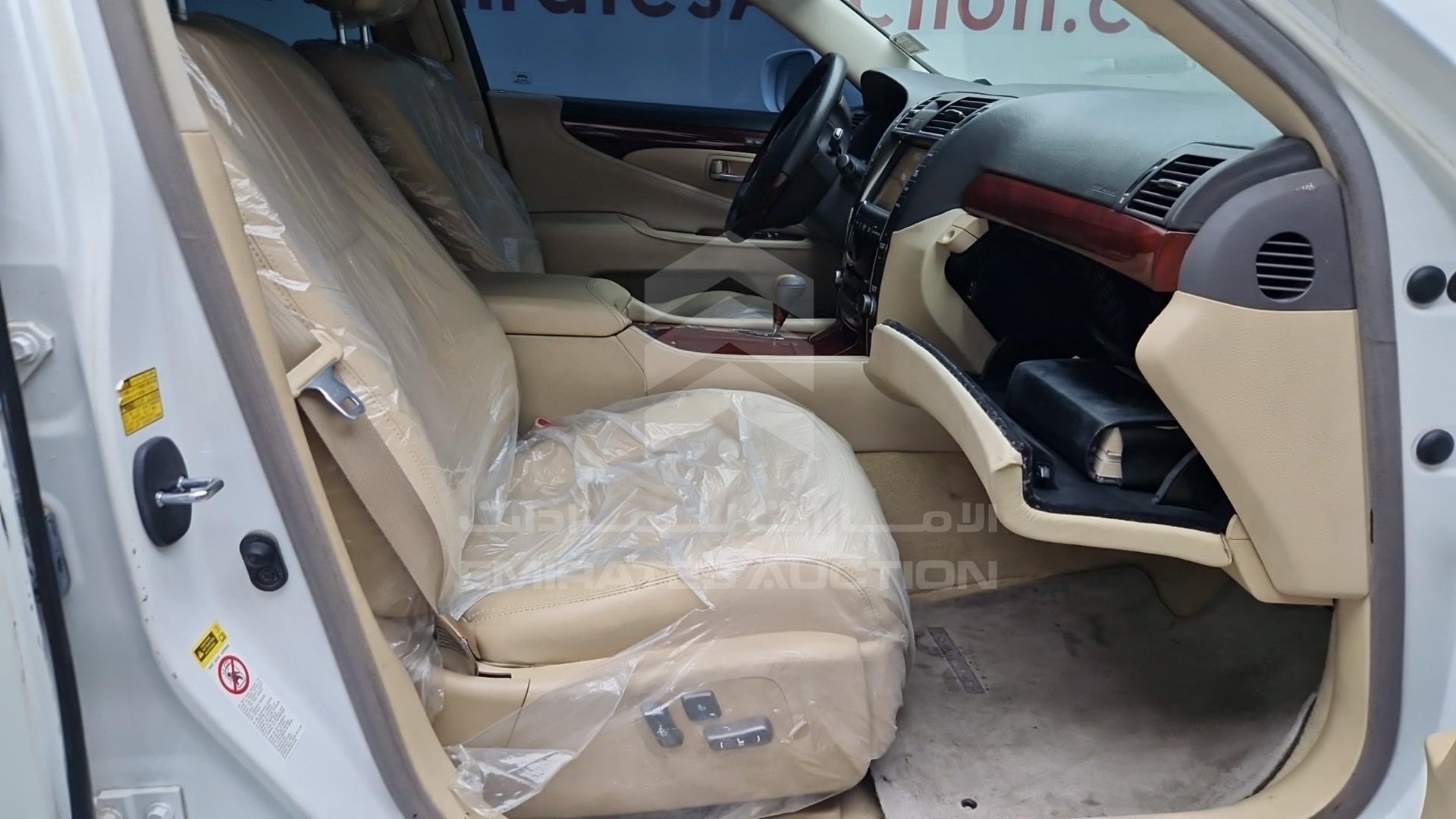 2009 LEXUS LS 460 VIN: JTHBL46F195089501