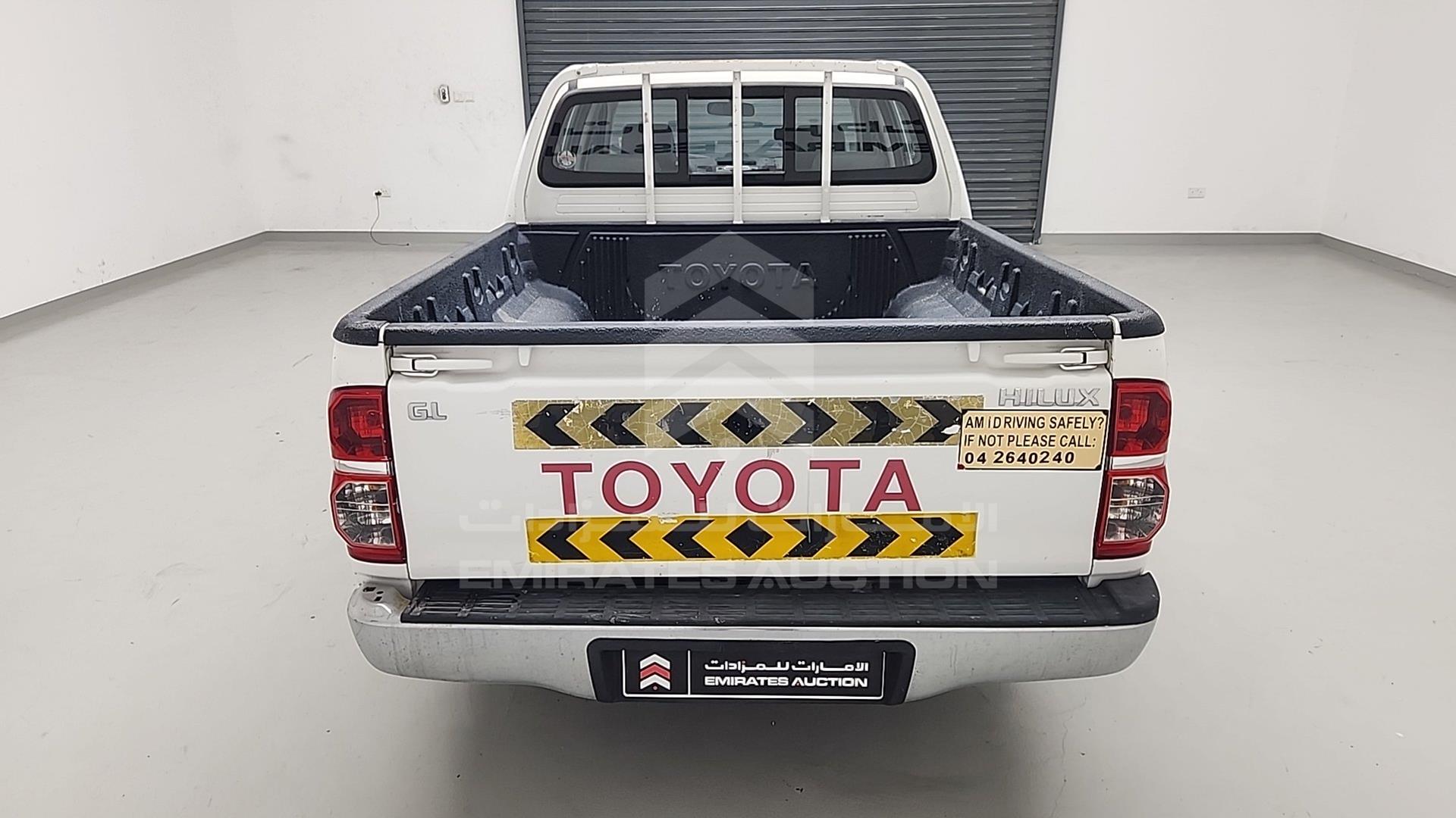 2015 TOYOTA HILUX VIN: MR0EW12G6F3032433