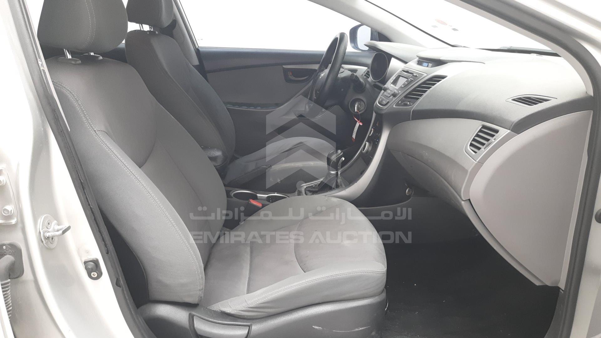 2015 HYUNDAI ELANTRA VIN: KMHDG41E6FU110532