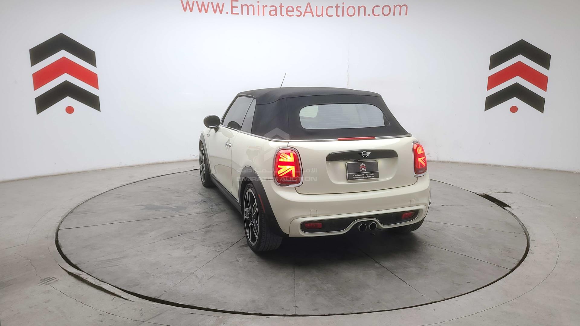 2020 MINI COOPER VIN: WMWWJ5C04L3L32670