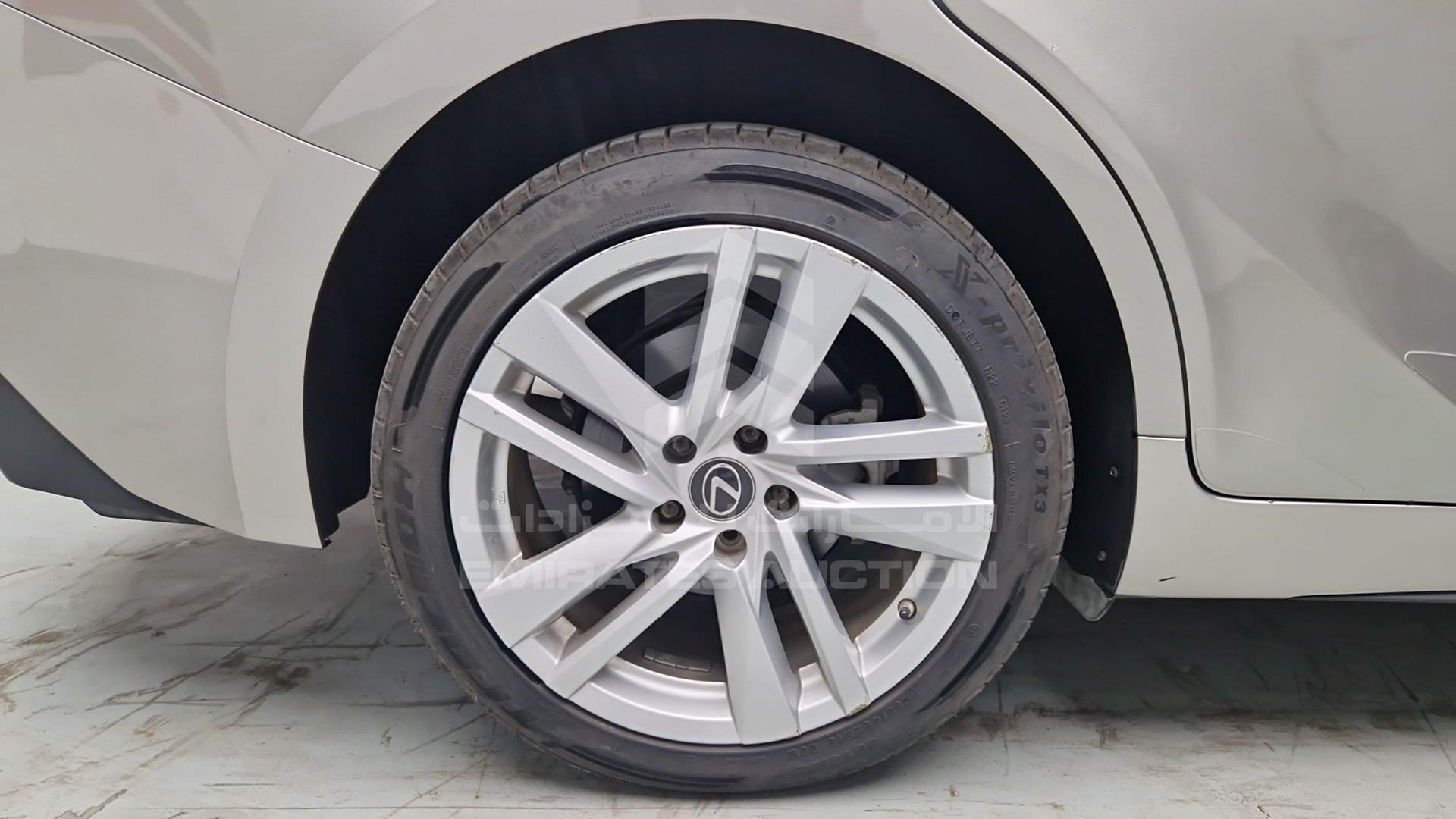 2022 LEXUS IS300 VIN: JTHAA1D28N5120771