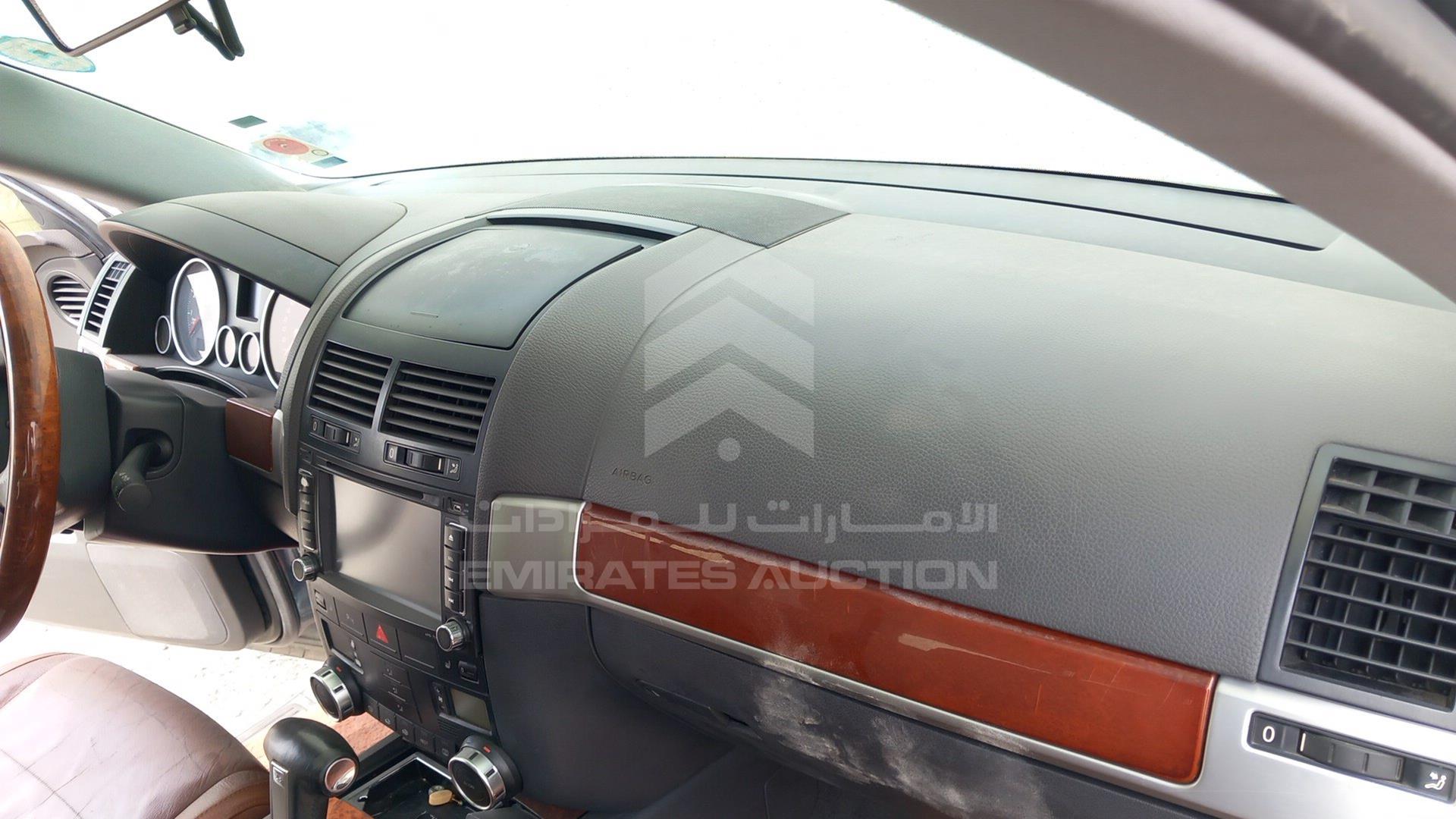 2007 VOLKSWAGEN TOUAREG VIN: WVGAE27LX7D018294