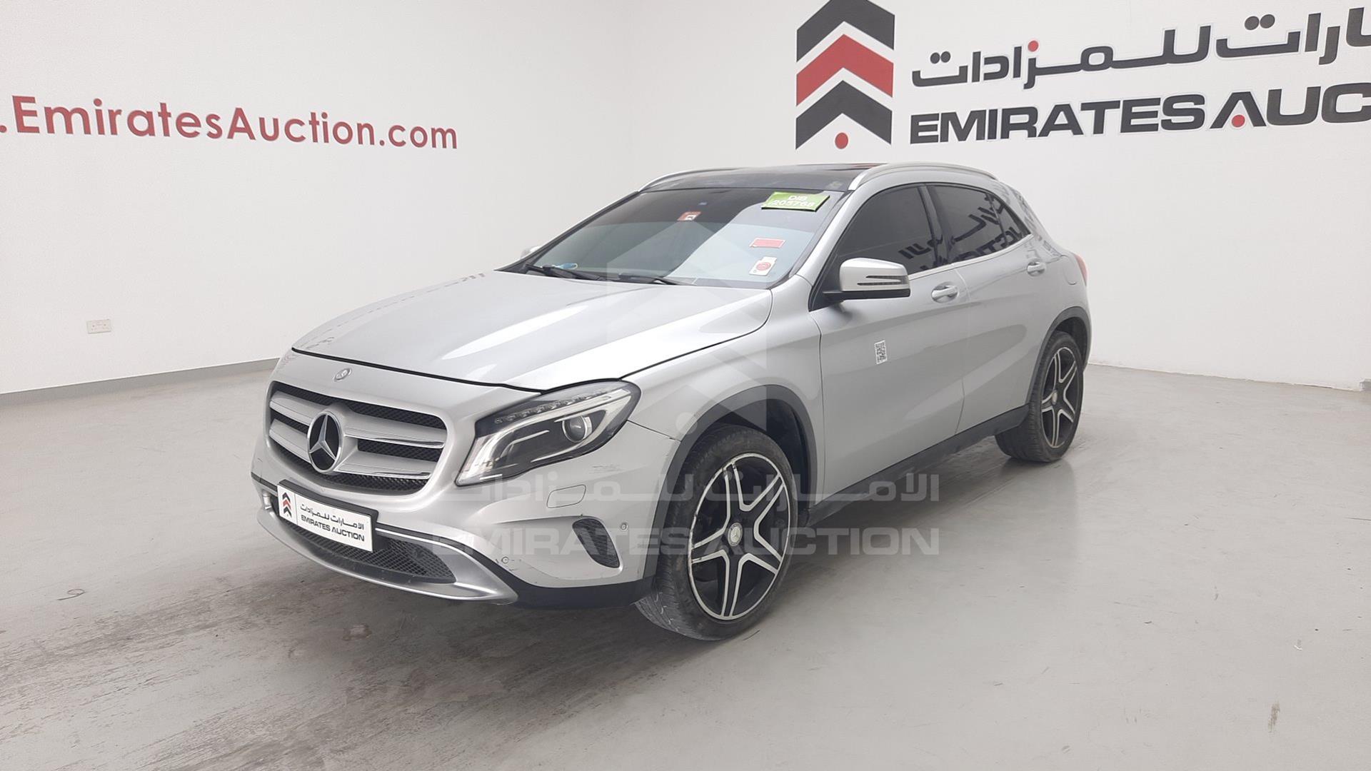 2015 MERCEDES GLA 250 VIN: WDCTG4GB3FJ138717