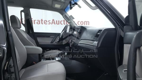 JMYLRV95WCJ702120 Mitsubishi Pajero