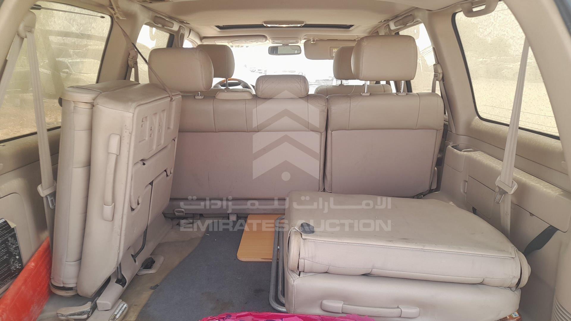 2000 LEXUS LX 470 VIN: JT6HT00W5Y0101679