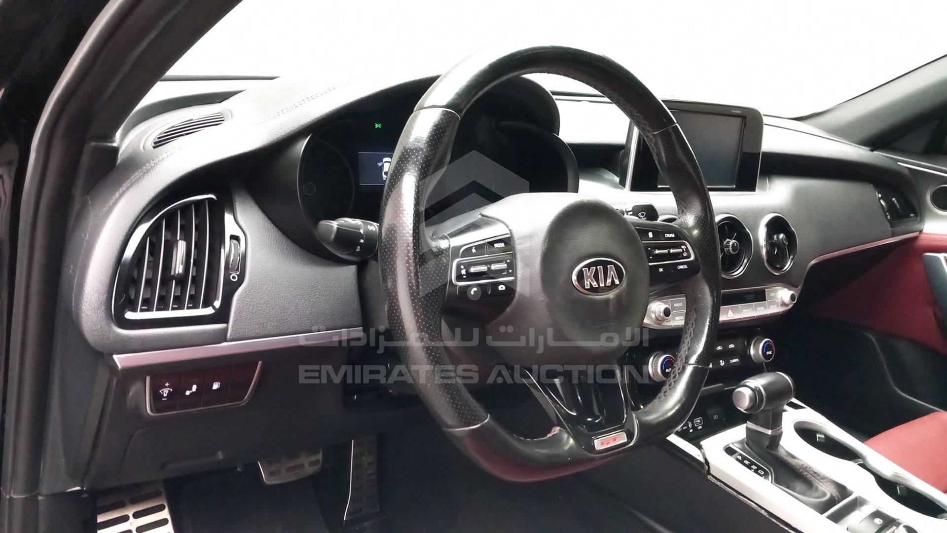 2019 KIA STINGER VIN: KNAE35LC3K6051537