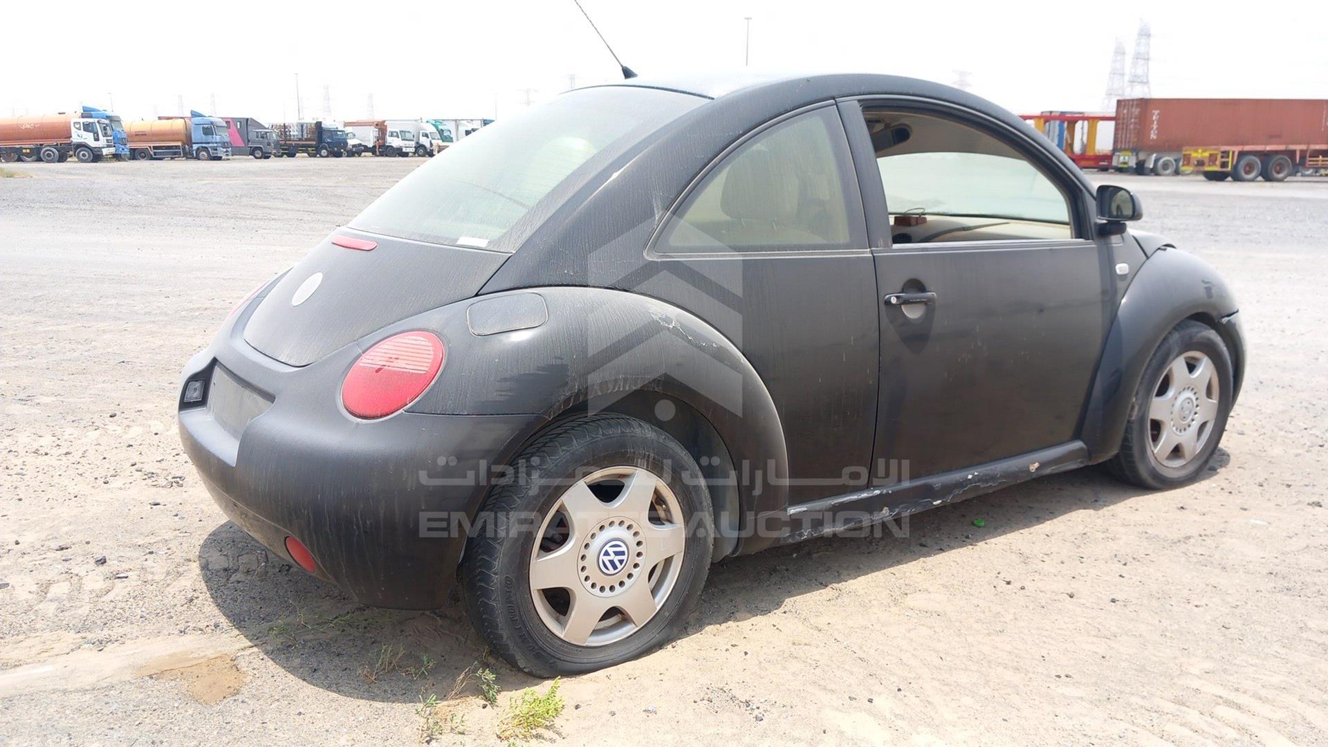 2002 VOLKSWAGEN BEETLE VIN: WVWZZZ9CZ2M627869