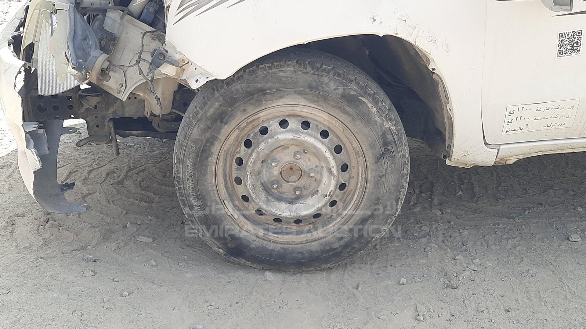 2014 TOYOTA HILUX VIN: MR0EX12G9E2352203