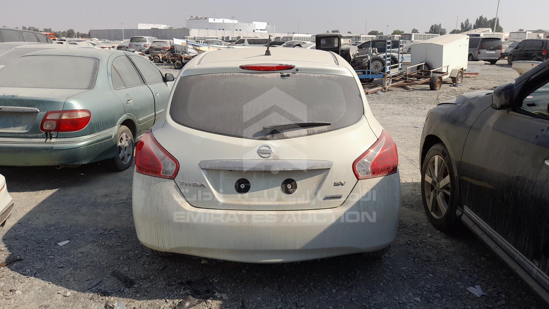 2015 NISSAN TIIDA VIN: MNTBC2C92F6008234