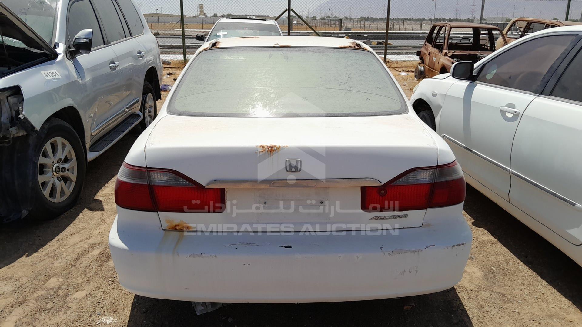 2000 HONDA ACCORD VIN: JHMCF8639YC402975