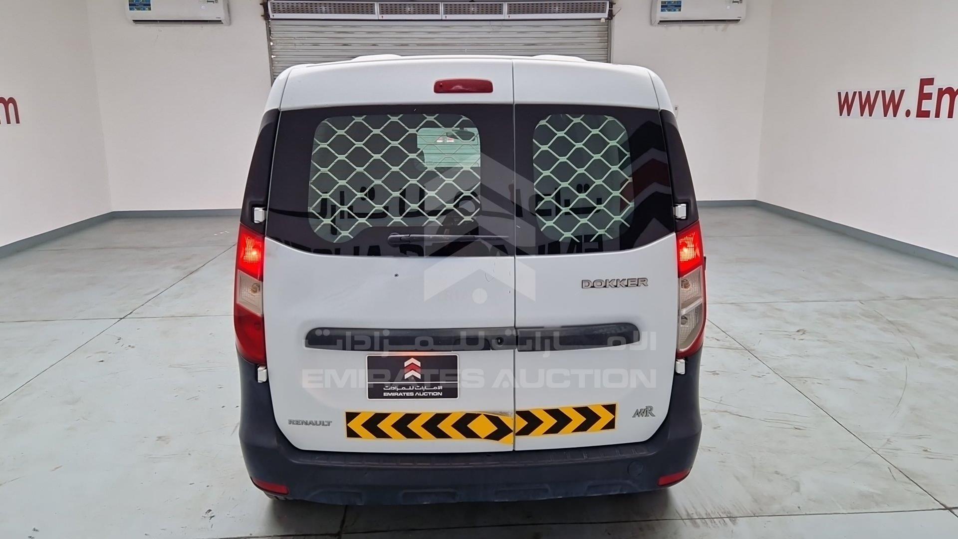 2017 RENAULT DOKKER VIN: VF18SRB46HG533781