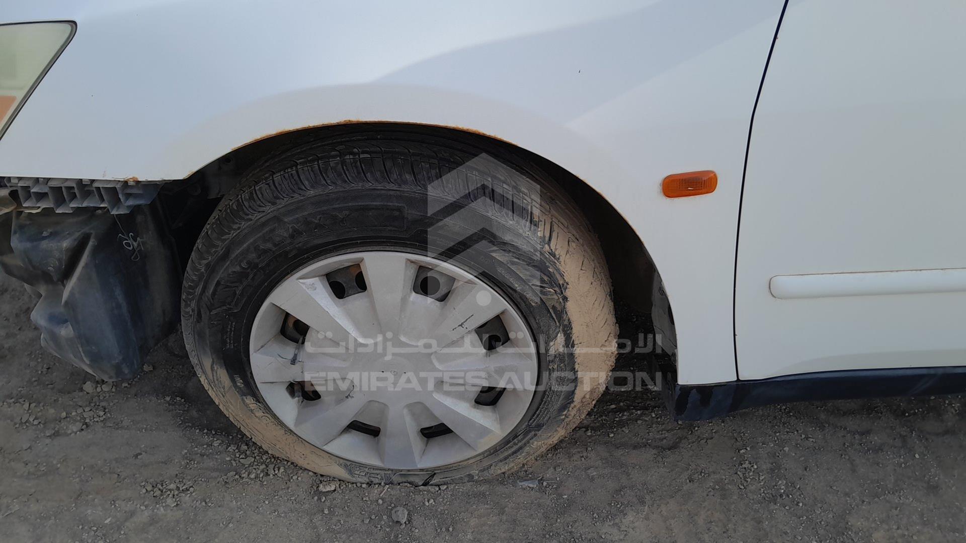 2004 HONDA ACCORD VIN: JHMCM565X4C412995