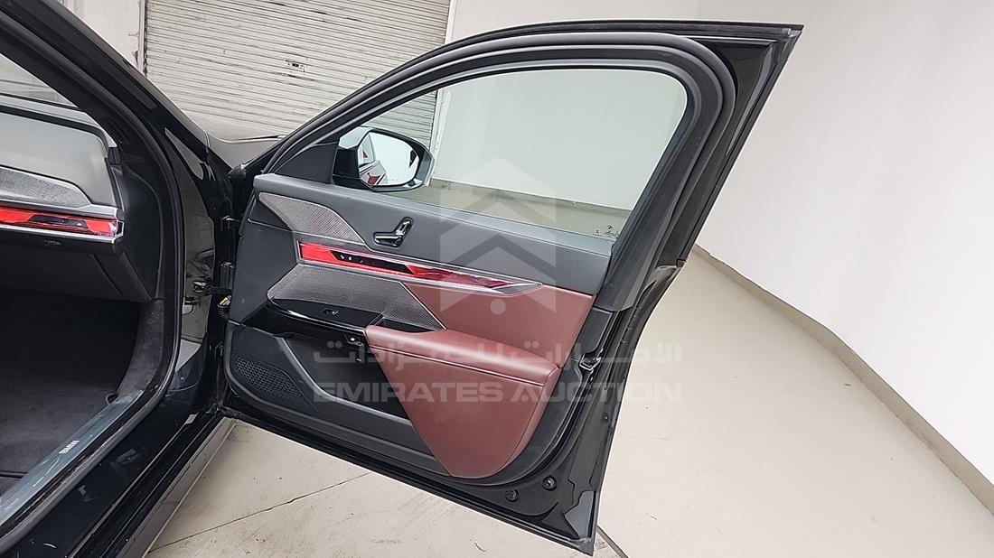 2024 BMW 735 I — Front Right Door — Photo 30
