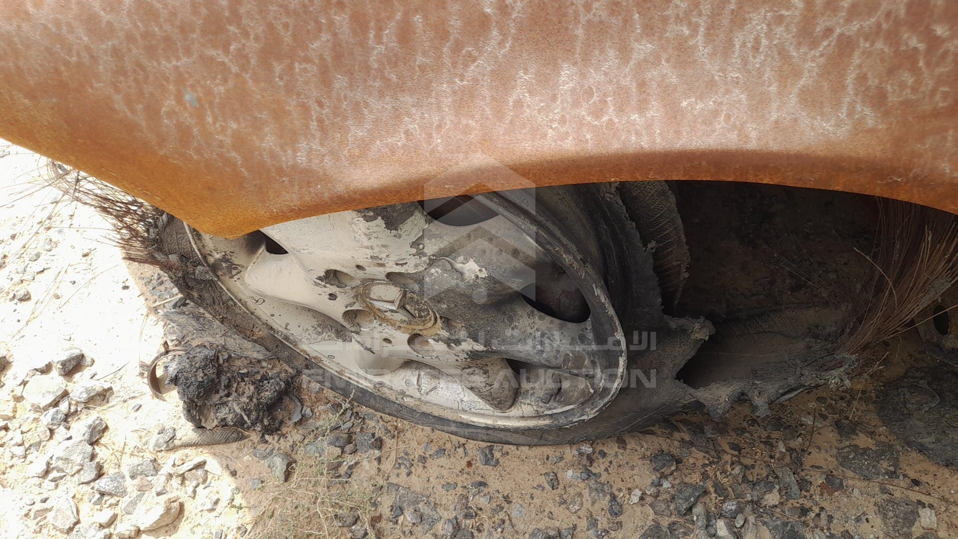 0 MERCEDES C200 VIN: WDB2030451F152756