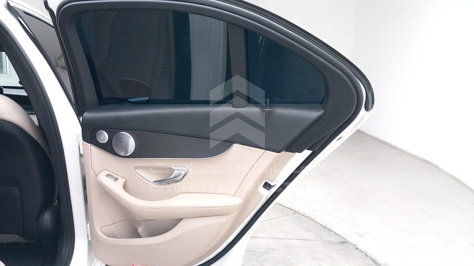 2020 MERCEDES C 300 VIN: W1KWF8EB0LR590871