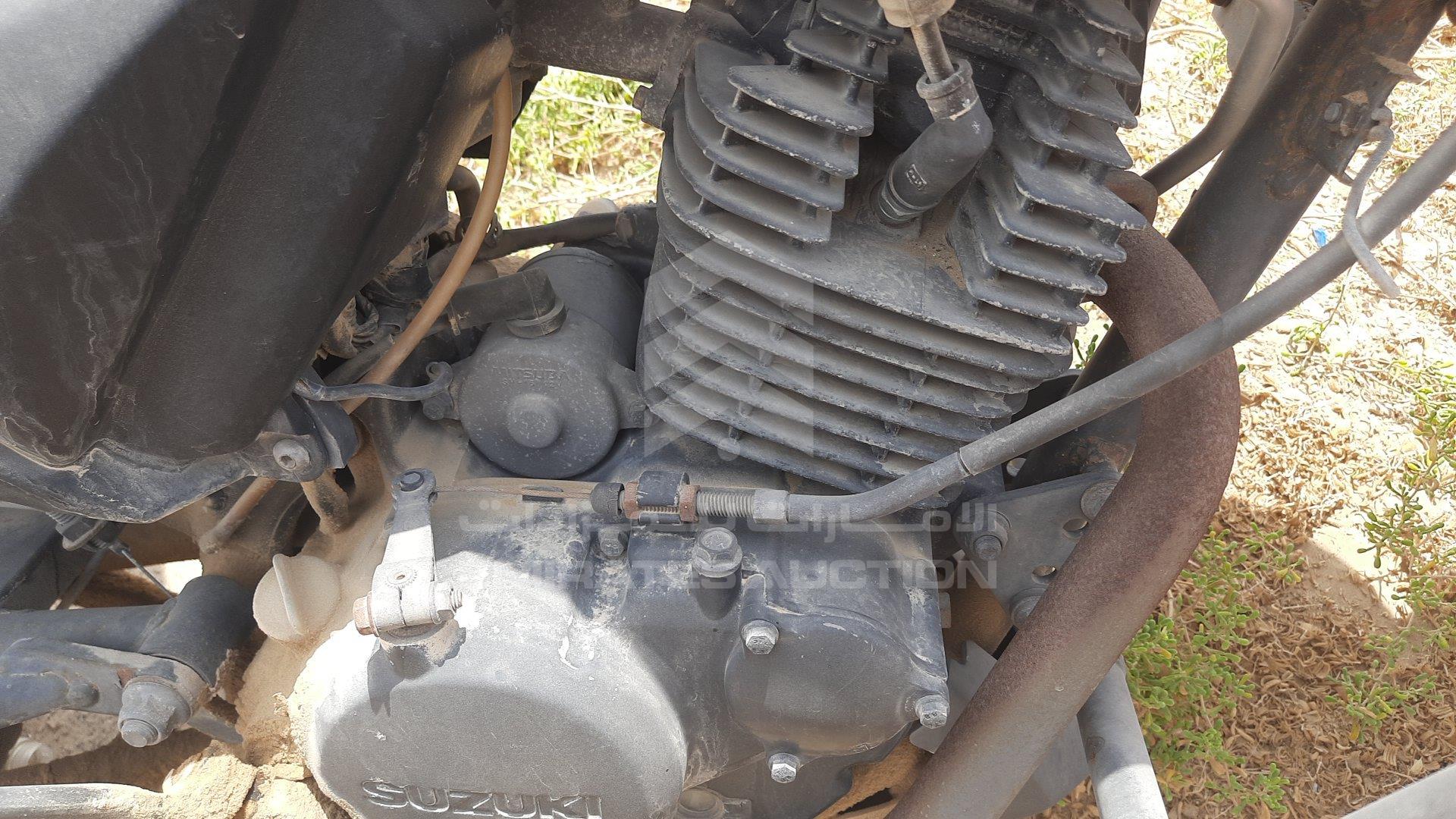 MB8NF4HG2F8100098 - 2015 Suzuki Motorbike - #349519