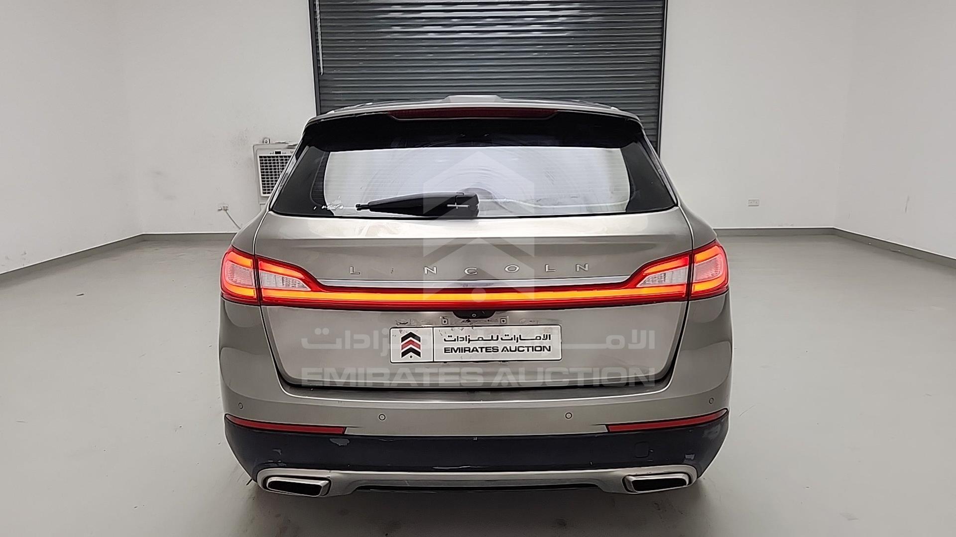 2016 LINCOLN MKX VIN: 2LMPJ8LP2GBL25406