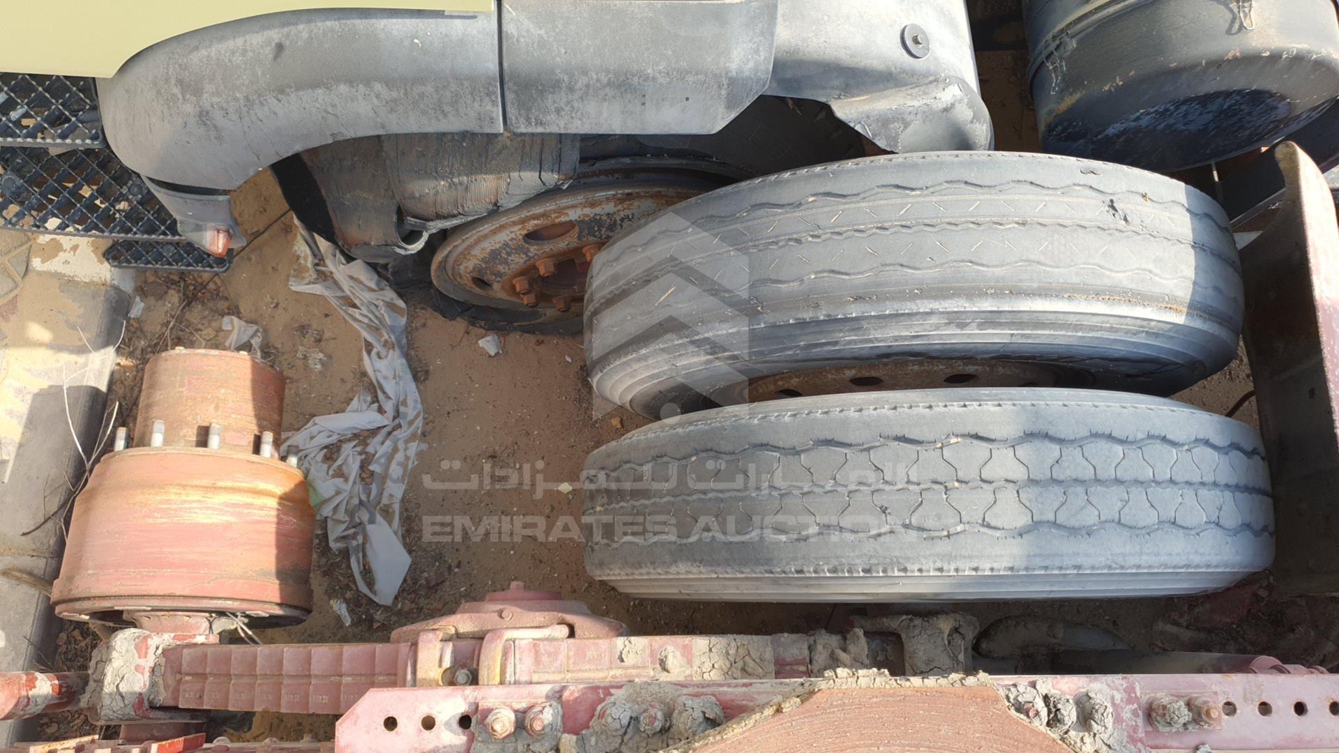 2002 IVECO --- VIN: WJMS3TSS00C101107