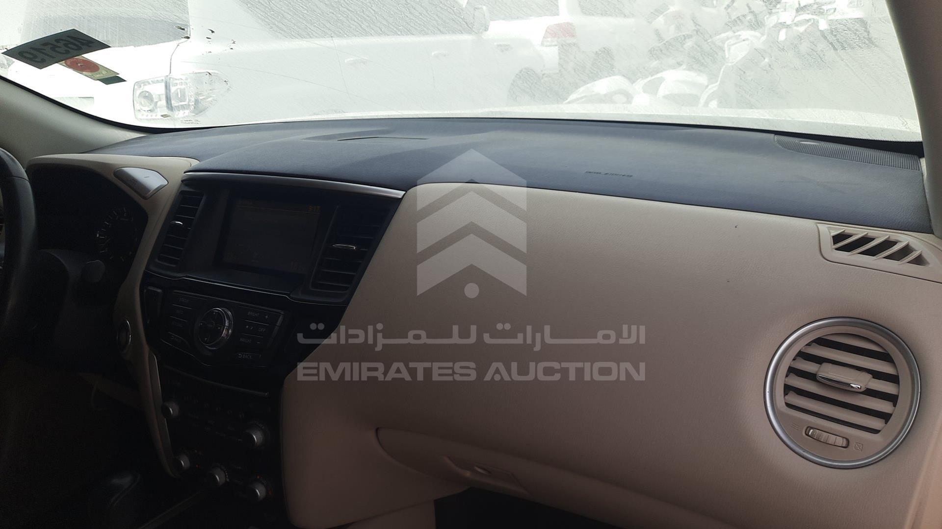 2016 NISSAN PATHFINDER VIN: 5N1AR2M51GC647684