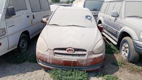 2009 Hyundai Accent — Full Front View — Photo 1 — Thumbnail