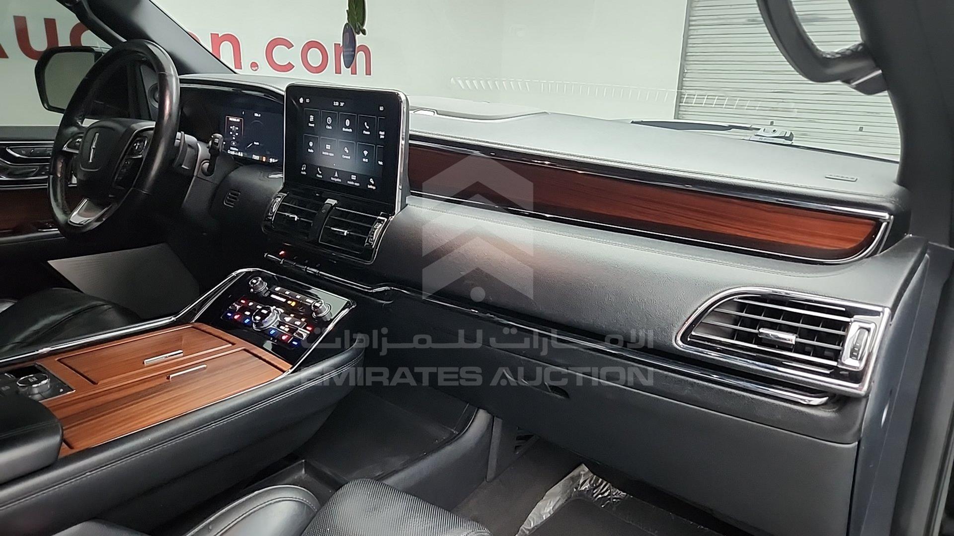 2018 LINCOLN NAVIGATOR VIN: 5LMJJ2LT4JEL16887