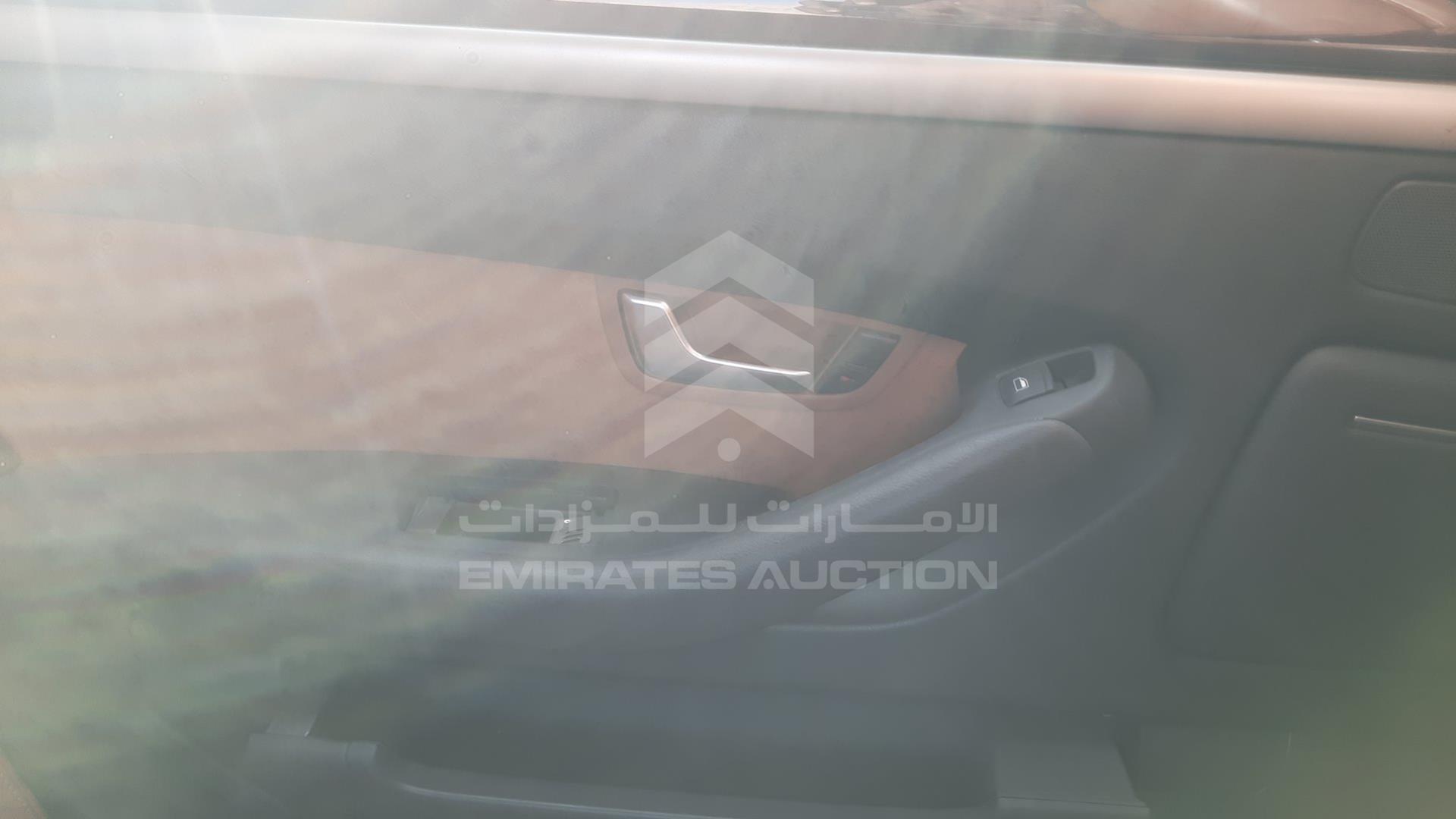 0 AUDI A8 L VIN: WAUKH44E18N000549