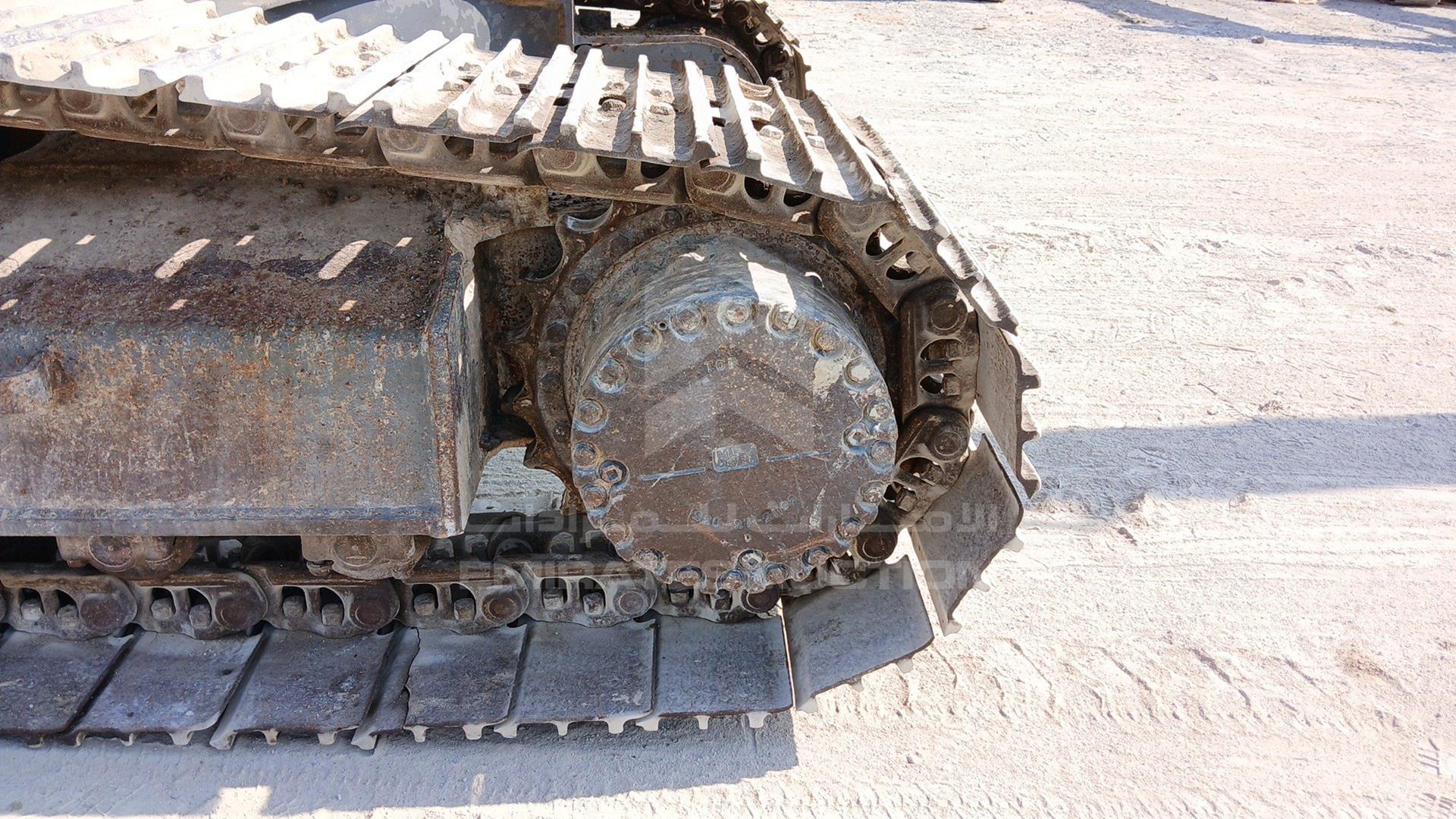 2004 KOMATSU PC220-7 VIN: KMTPC054K02060588