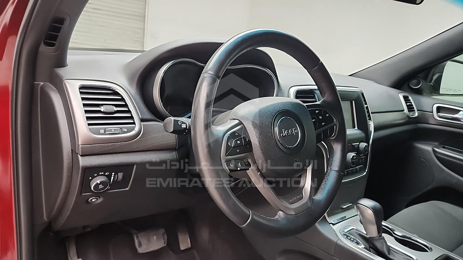 2018 JEEP GRAND CHEROKEE VIN: 1C4RJEAG9JC429523