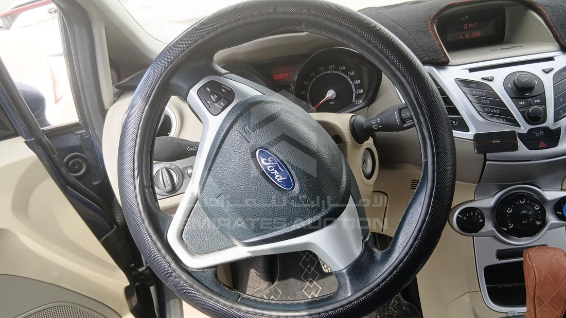 2012 Ford Fiesta — Steering & Mounted Controls — Photo 13