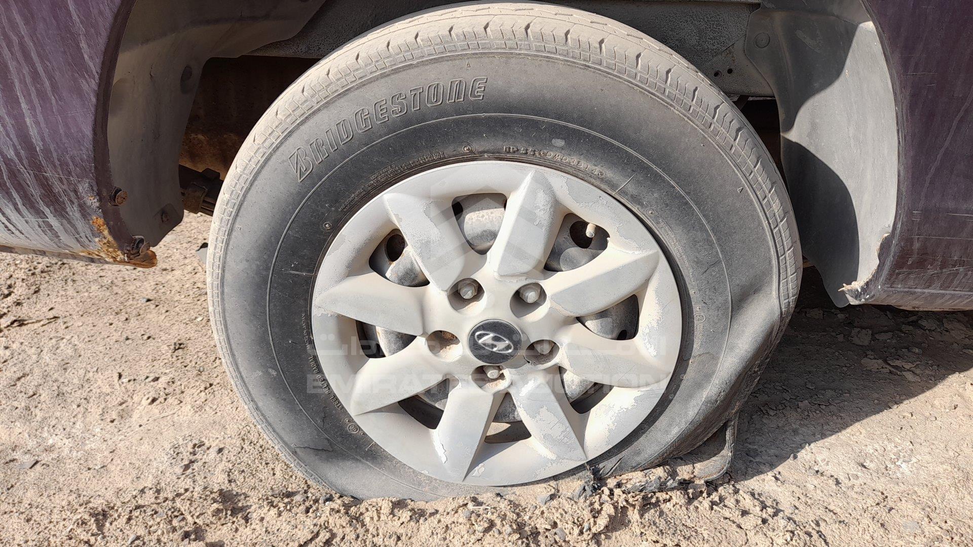 KMJWWH7W06U692581 - 2006 Hyundai H1 - #359616