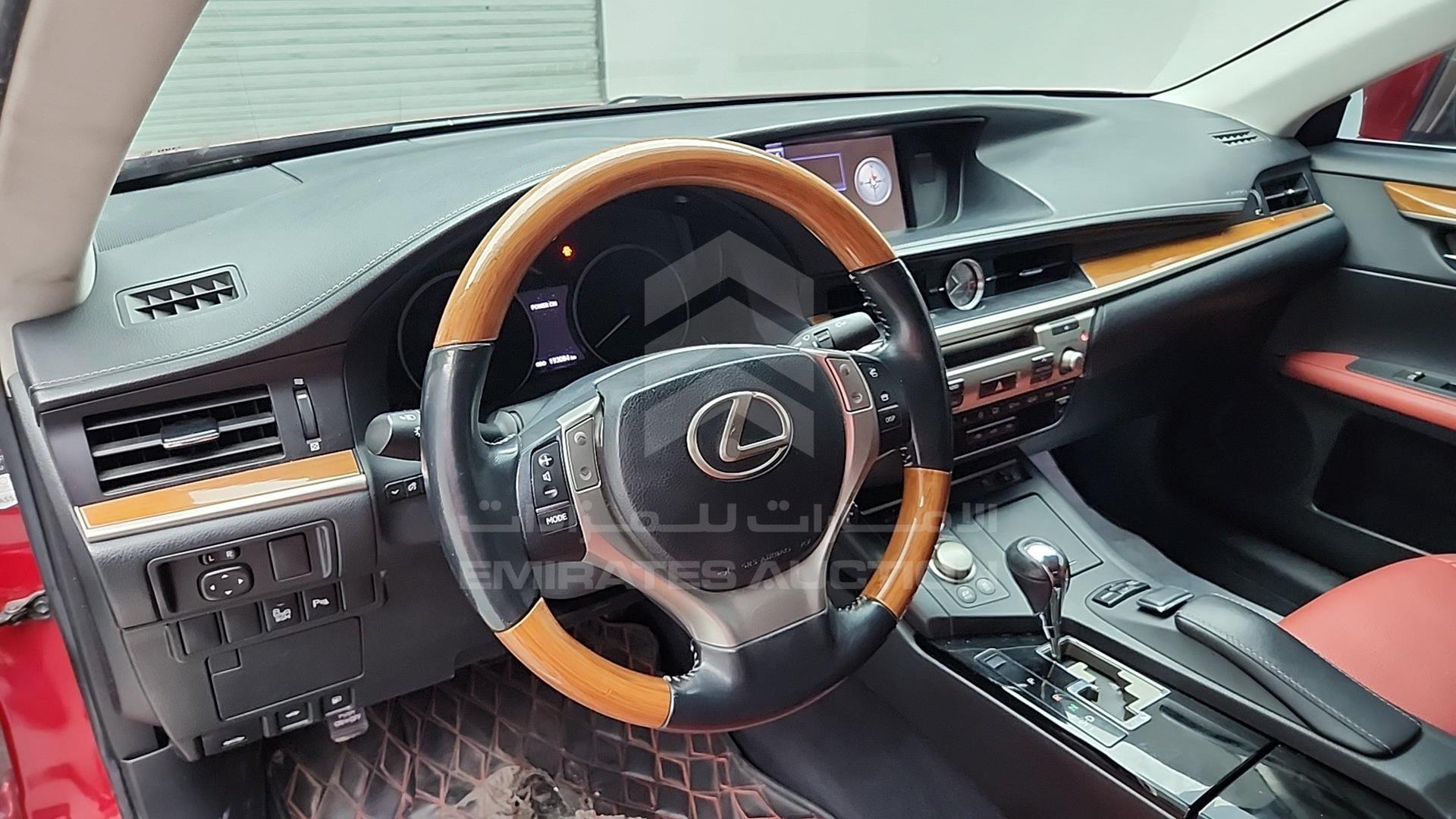 2014 LEXUS ES 300 VIN: JTHBW1GG2E2070075