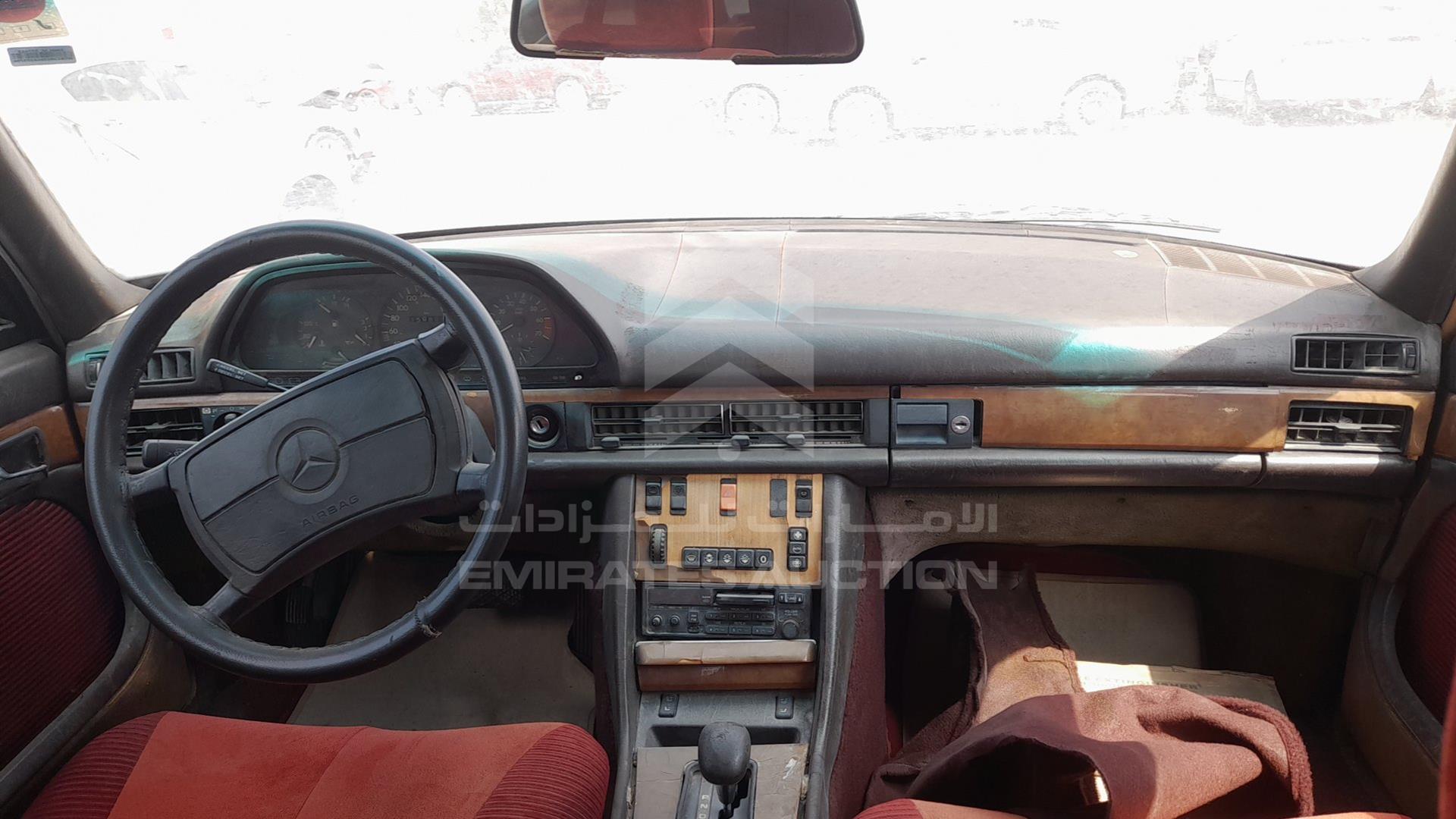 1987 MERCEDES SEL 560 VIN: WDB1260391A372756